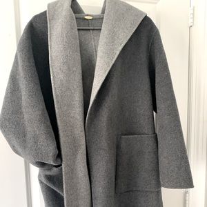 🍩3 for $30 🍩 Reversible coat / lightweight